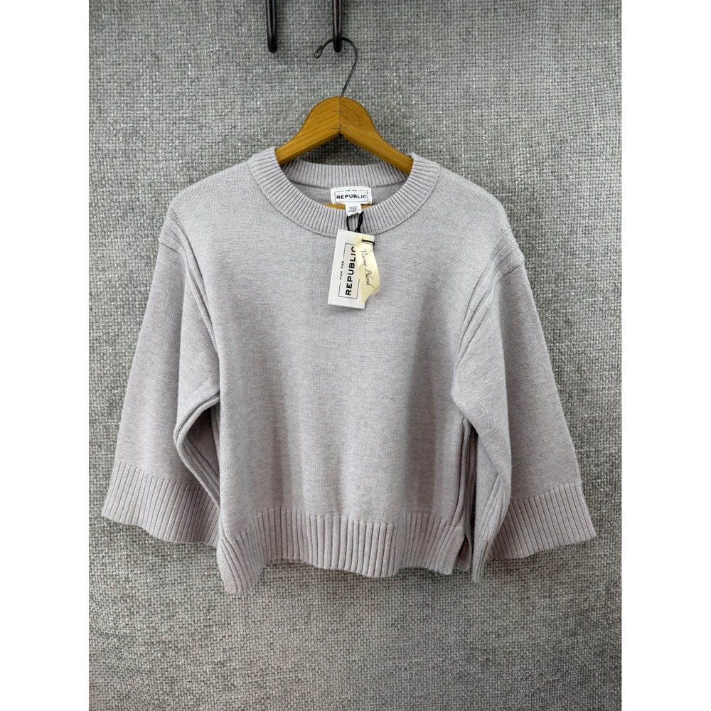 For The Republic‎ Sweater Women's XS Grey Crewneck 3/4 Sleeve Viscose Blend New!
